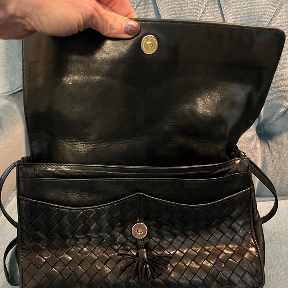 Bottega Veneta Vintage Black Intrecciato Woven Leather crossbody Bag - Picture 6 of 10